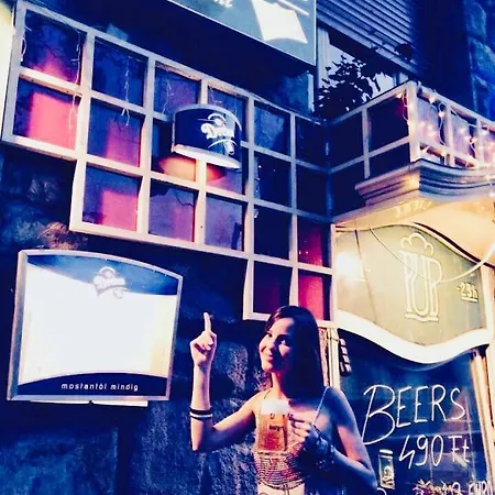 Bed & Beers Apartment *